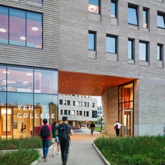 The new residential Colleges at Princeton University represent a major expansion of the campus and a first step in the university’s 30- year campus plan. With gestures both subtle and overt, the colleges are designed for a cohesive community organized around the many spheres of undergraduate life. New College West and the rest of Yeh College are visible through Yeh College’s entry portal.